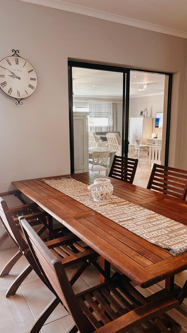 To Let 2 Bedroom Property for Rent in Diaz Beach Western Cape